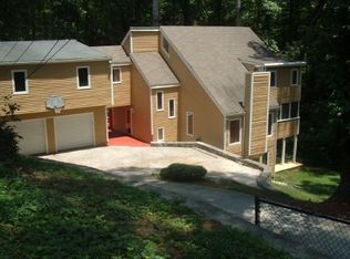 258 Kenilworth Cir, Stone Mountain, GA