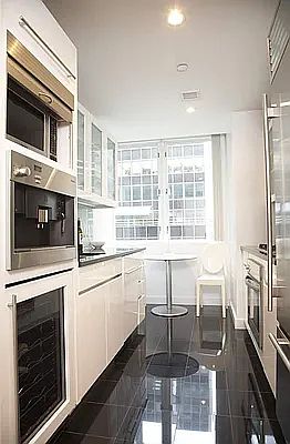 3rd image of 60 E 55th St APT 19D