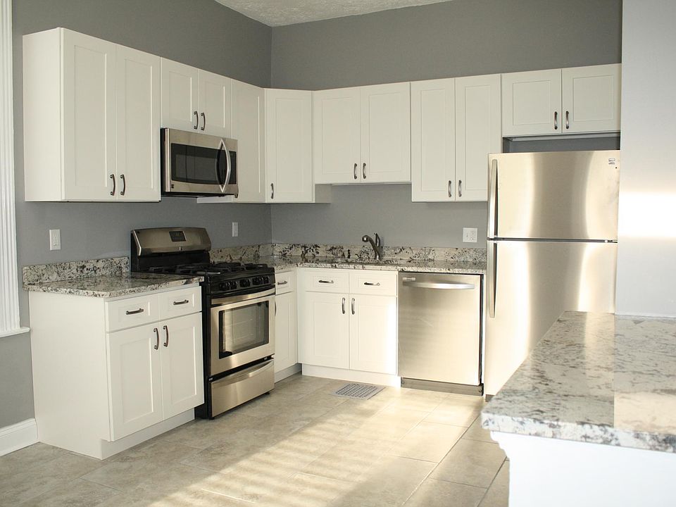 1st image of 2545 Ingleside Ave #1
