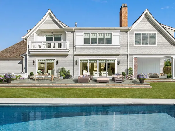 110 Rosko Ln, Southampton, NY 11968