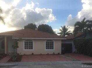 15526 SW 138th Ct, Miami, FL 33177