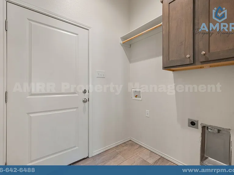 2602 136th St — Photo 8
