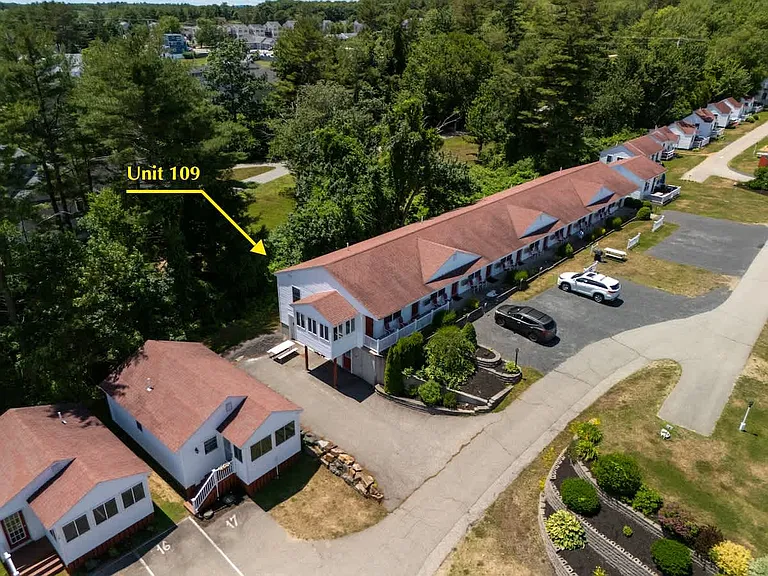 1139 Post Rd #109 — Photo 16