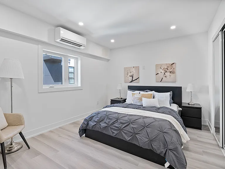 587 Oakwood Ave — Photo 128