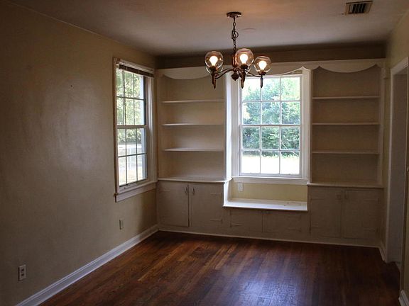 4th image of 4943 Bridgewater Cir
