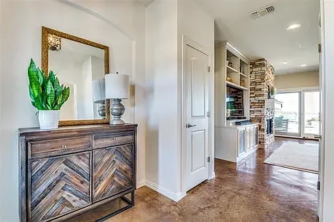 4 bed, 3.5 bath, 3048 sqft, $6,000 — Photo 4