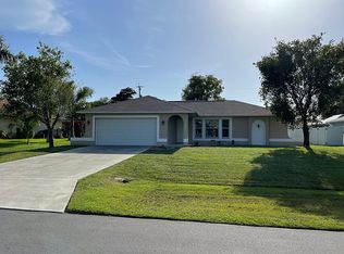 3138 SE 8th Pl, Cape Coral, FL 33904