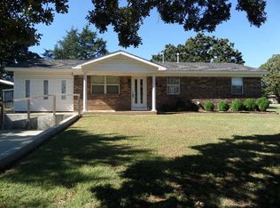 1801 3rd St, Pawnee, OK 74058