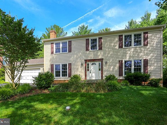 2nd image of 1433 Longhill Dr