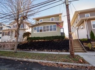 112 W Lincoln Ave, Roselle Park, NJ 07204