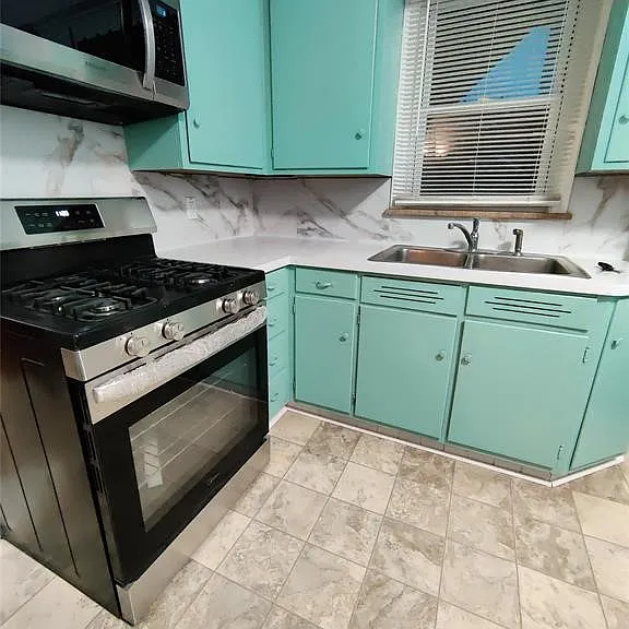 11 Arch St #1 — Photo 4