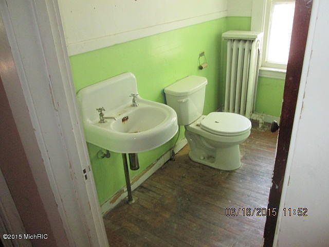 1st image of 1265 Prospect Ave SE