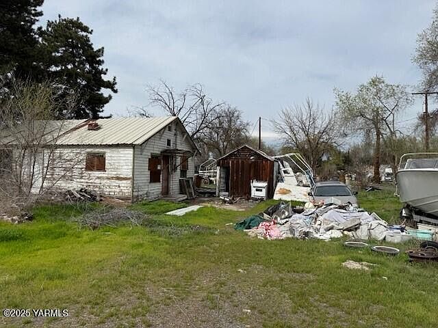 2nd image of 191 N Mitchell Dr