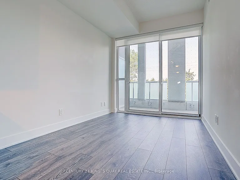 188 Fairview Mall Dr #219 — Photo 35
