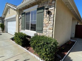 215 Hoch Way, Hemet, CA 92545