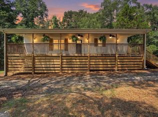 938 Mandeville Rd, Carrollton, GA 30117