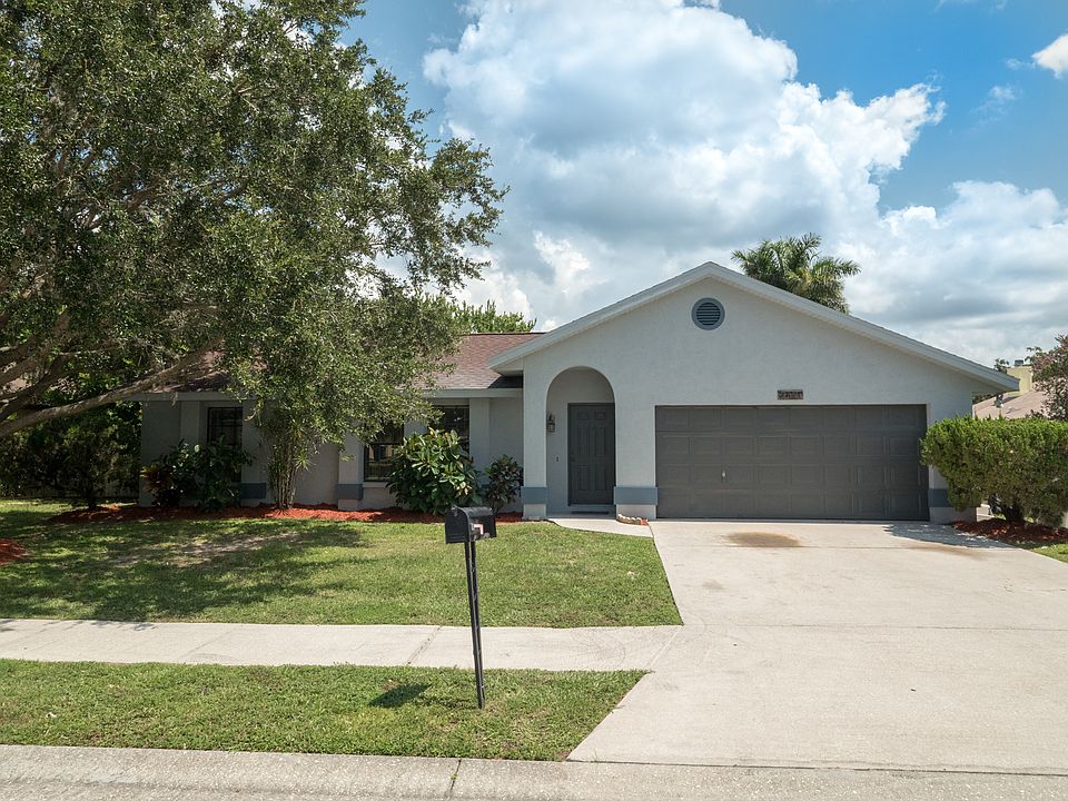 Brand NEW Roof & Paint!