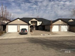 2972-2980 W Marbeth Ct, Meridian, ID 83642