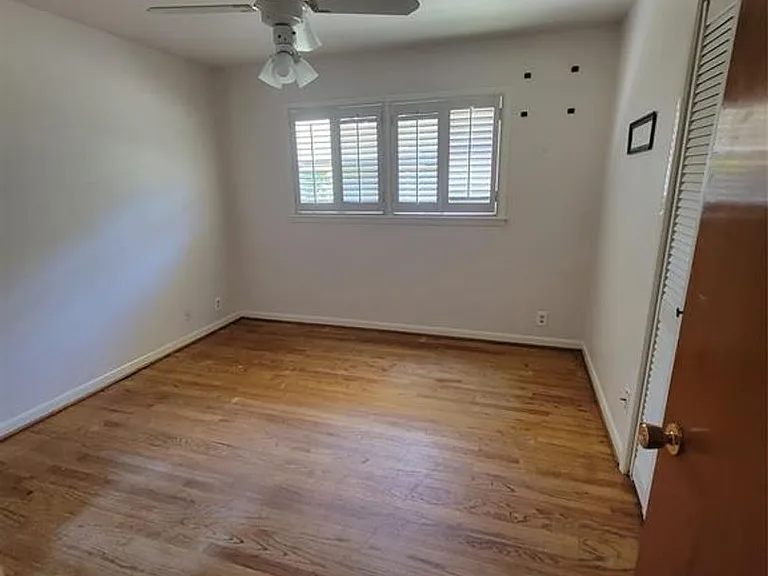 991 Upper Kingston Rd — Photo 11