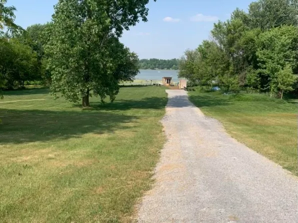 982 W #N, Shipshewana, IN 46565