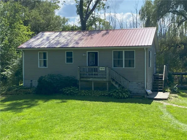 6474 Fairville Station Rd, Newark, NY 14513