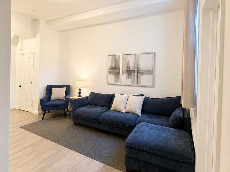 31 Irving St #1 — Photo 21
