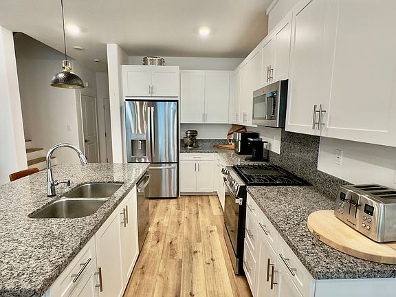 3rd image of 3975 Lavine Way #105
