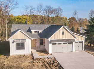 5840 Hoffman Ct SW, Wyoming, MI 49418