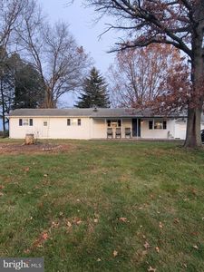 1741 County Line Rd, Bechtelsville, PA, 19505