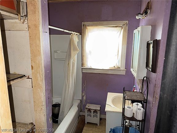 3rd image of 1435 N 35th St