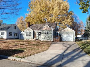 667 Madson Ave SW, Hutchinson, MN 55350