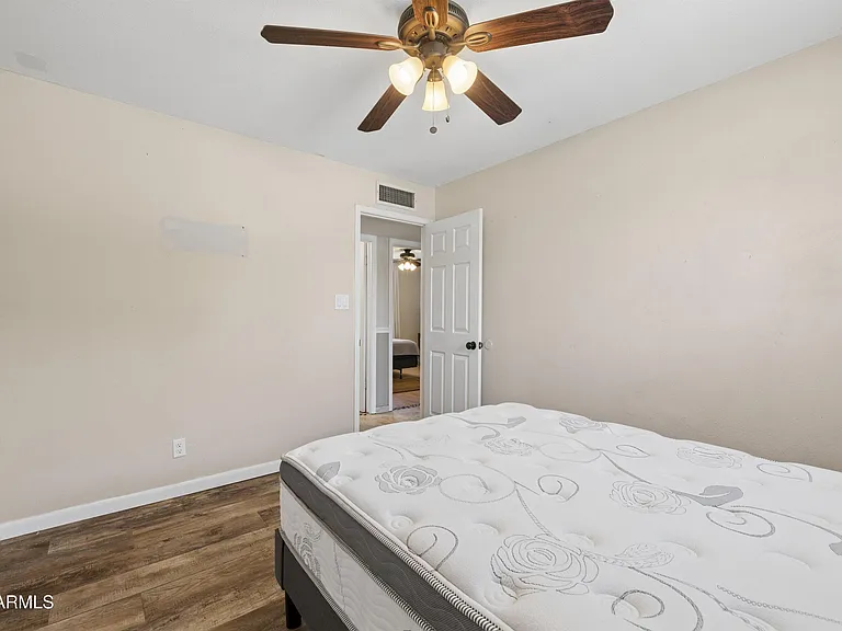 3615 S Margo Dr — Photo 19