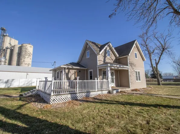 108 E Lincoln St, Inwood, IA 51240