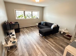 21 Walnut St #3, Quincy, MA 02171