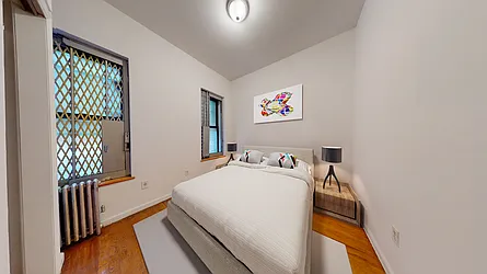 Rented by Bond New York