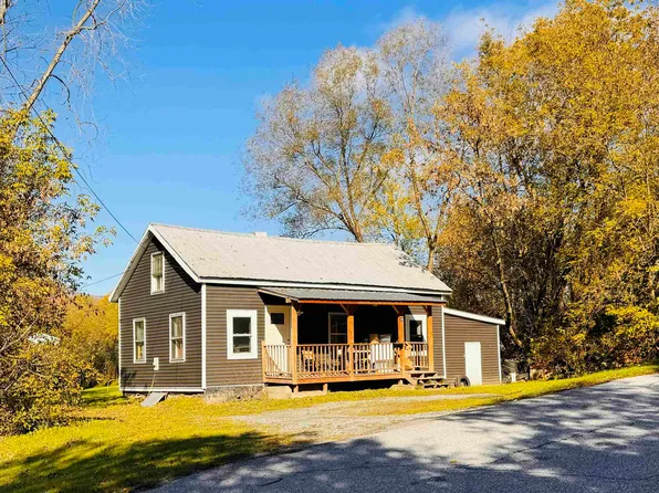 10 North Avenue, Richford, VT 05476