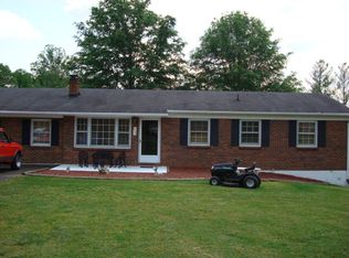 625 Parker Rd, Danville, VA 24540
