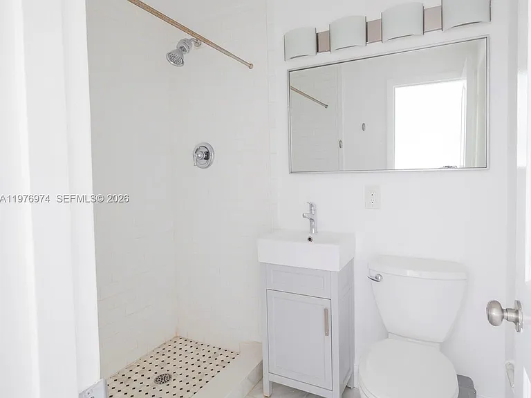 7901 SW 64th Ave #2 — Photo 8