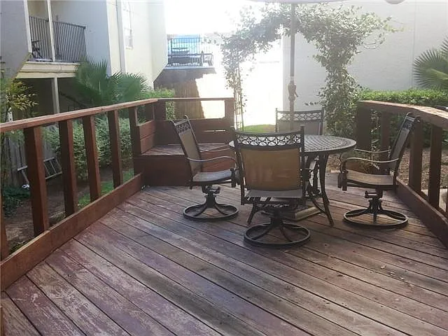 910 Duncan Ln #10 — Photo 12