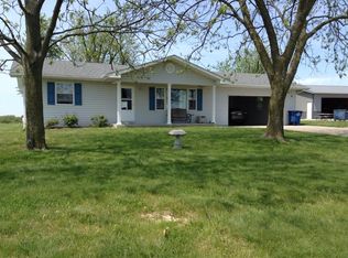 4551 Chester Rd, Chester, IL 62233