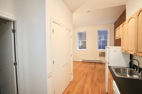 Rented by Corcoran | media 4