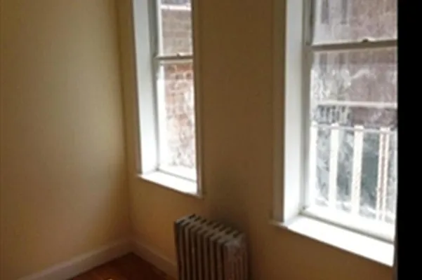 Rented by Corcoran | media 26