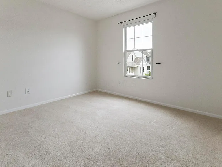 1505 Sarin St — Photo 14