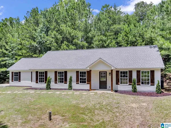 20953 Walnut Ln, Vance, AL 35490