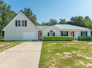 379 Florence Dr, Defuniak Springs, FL 32433