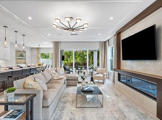 474 NE Wavecrest Way, Boca Raton, FL 33432