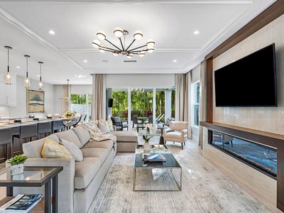 474 NE Wavecrest Way, Boca Raton, FL, 33432