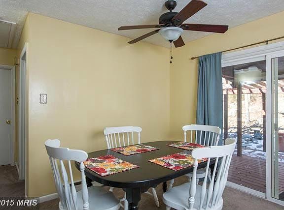 Eat-In Dining off Kitchen