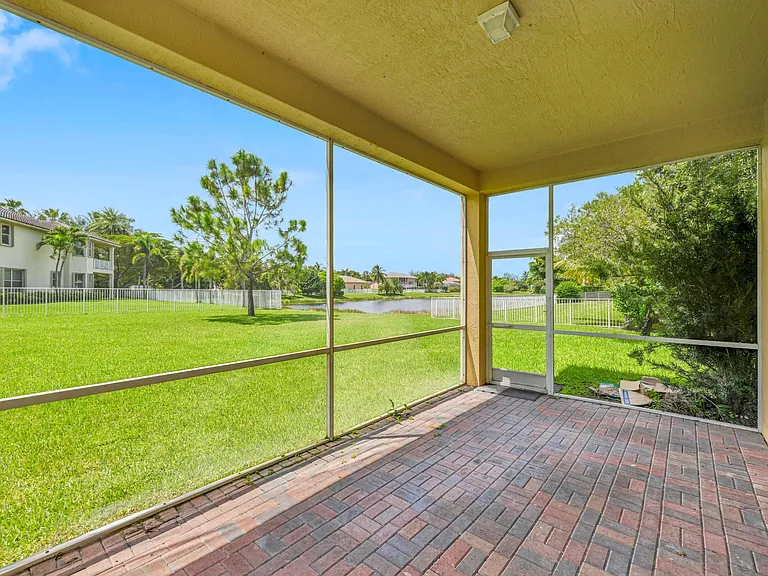 11162 Regatta Ln — Photo 24