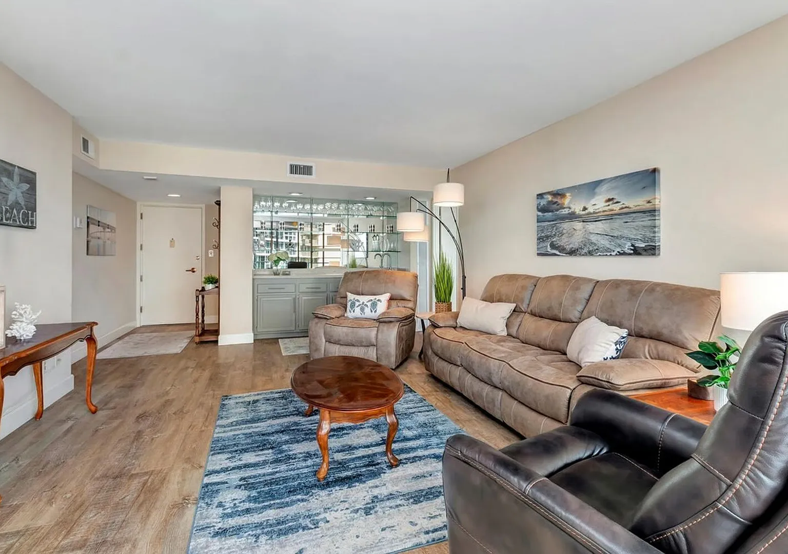 1760 Avenida Del Mundo Unit 502 — Photo 4